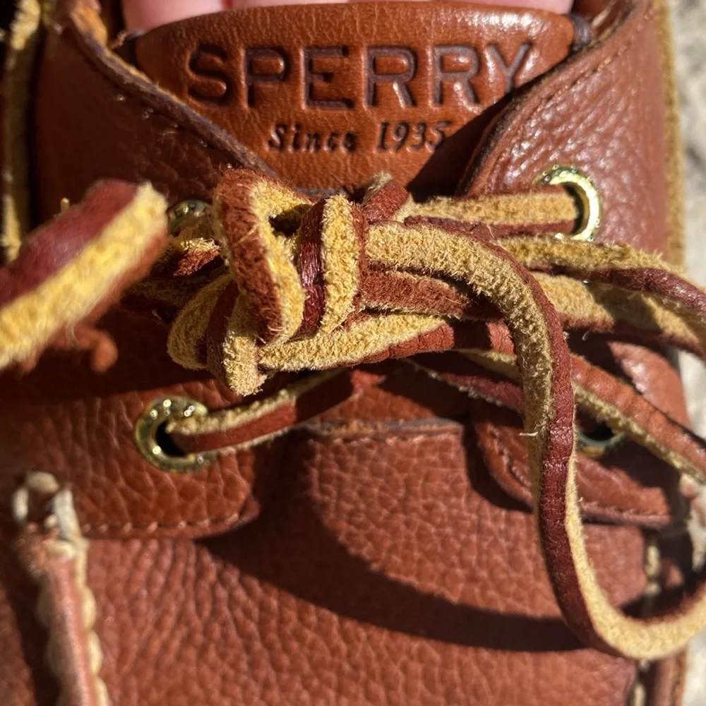 Sperry Men's Brown Leather Gold Cup 2-Eye Boat Shoes